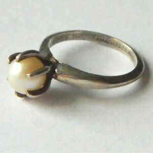 Vintage- Sarah Coventry .925 Pearl